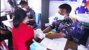 Posko Covid-19 Lantamal IX Ambon Kembali Vaksin Masyarakat