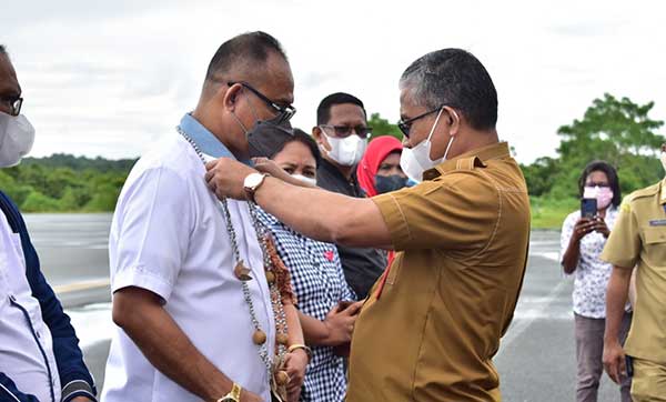 Ritual Adat Sambut Forum OPD Kominfo Mal