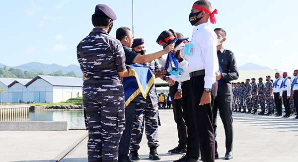 Wagub Orno Lepas 135 Casis ke Sorong
