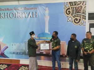 Bintara TNI-AD '95 Gelar Baksos di Ponpes Al Khoiriyah Tahfidz Al Quran Sentani 2 WhatsApp Image 2022 03 05 at 16.31.36