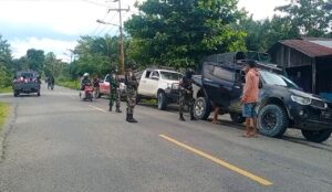 Cegah Aktifitas Ilegal, TNI Intens Swiping Kendaraan di Perbatasan RI-PNG
