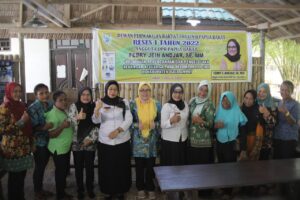 Reses 1 di R4, Febry Gelar Pelatihan Keuangan Keluarga dan Jaring Asmara