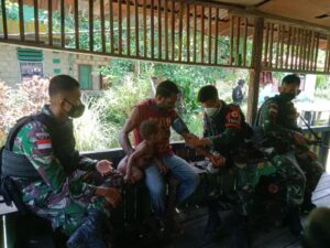 Satgas TNI Gelar Baksos di Kampung Wambes Perbatasan RI-PNG
