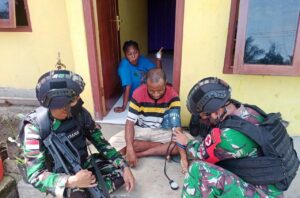 Satgas TNI Gelar Pengobatan Keliling di Kampung Wembi Perbatasan RI-PNG