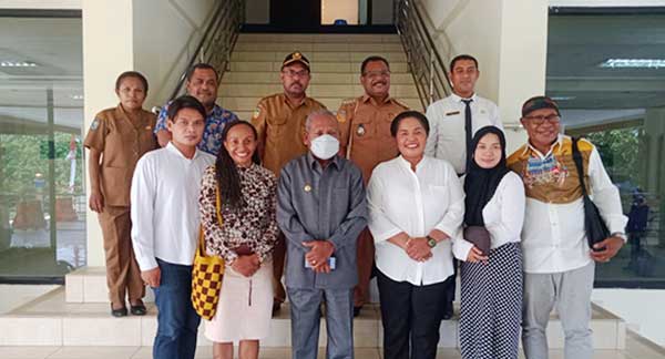 Bupati JPR Dukung Ajng Pmlihan Putra i Yauw Enggo