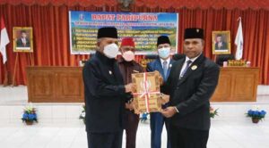 Terima Rekomendasi LKPJ 2021 dari Dewan, Ini Pernyataan Bupati Jayapura