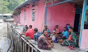 Babinsa Yapen Selatan Himbau Warga Tak Konsumsi Miras