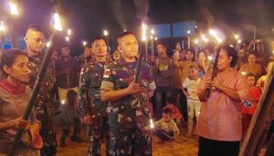Meriahkan Paskah, Warga Ibadah Bersama Satgas TNI 123/Rajawali di Batas Negara