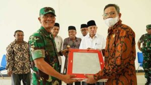Kunjungan Silaturahmi, Pangdam Pattimura Berbagi di IAIN Ambon