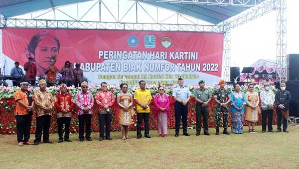 Pimpinan – Anggota DPRD Biak Hadiri Peringatan Hari Kartini 2022