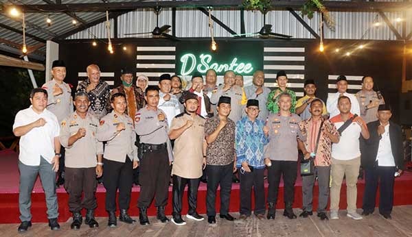 Buka Puasa Bersama, Tokoh Kota Jayapura Apresiasi Kinerja KBP Gustav 16 IMG 20220430 WA0019