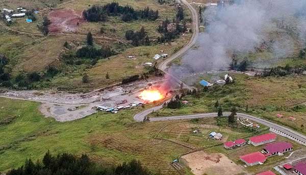 KKB Bakar bangunan PT MMT