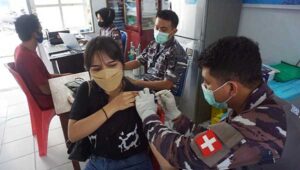 Lantamal IX Ambon Kebut Vaksinasi Masyarakat Maritim