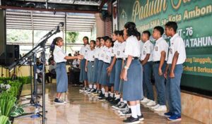 SMA Xaverius Ambon Juara Paduan Suara Meriahkan HUT ke 76 Persit KCK