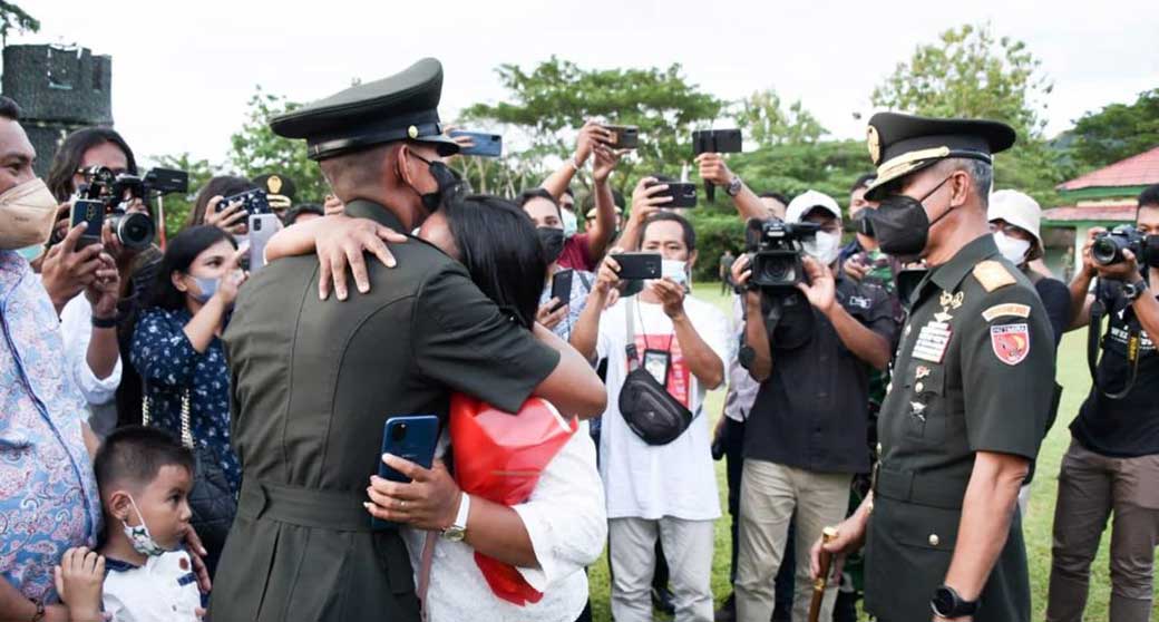 Pangdam PTM Lantik 313 Prajurit Tamtama TNI AD