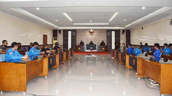 Unpatti Ambon Mahasiswa Terima Arahab OJT