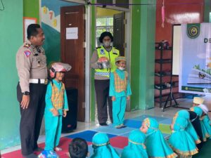 Satlantas Manokwari Kampanyekan Pentingnya Keselamatan Lalu Lintas