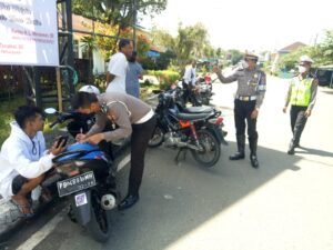 Satlantas Manokwari Tilang 9 Pelanggaran dan 21 Teguran Simpatik
