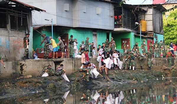 Jelang HUT ke 23, Kodam Pattimura Kalesang DAS di Ambon 16 Kodam PTM Kalesang Sungai di Ambon