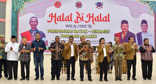Pangdam 16 Cen Halal Bihalal Kerukunan Batak Maluku