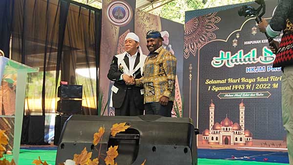 Kerukunan Jawa - Madura Jadikan Bupati RHP Warga Kehormatan 2 RHP Warga Kehormatan Jawa Madura2