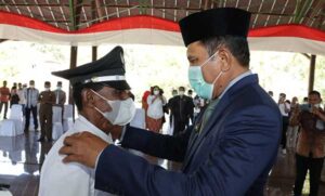 Dilantik Bupati Malteng, Suitella Resmi Pimpin Negeri Suli