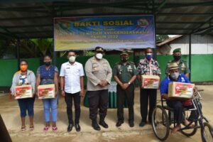 Semarak HUT ke-59 Kodam XVII/Cenderawasih, Kodim Merauke Bagikan Sembako Untuk Warga