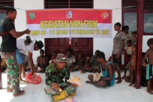 Satgas TMMD 113 Kodim Merauke Makan Bersama Masyarakat Kampung Vier