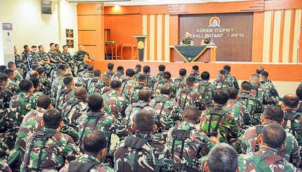 Danrem 172 Sembiring Jam Komandan Perdana