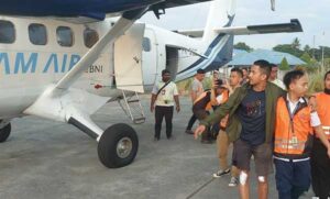 Pilot dan Co Pilot Pesawat Sam Air di Evakuasi ke Jayapura