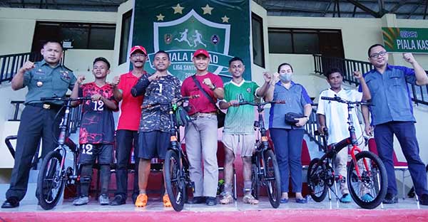 Liga Santri PSSI 2022, Pangdam Pattimura Beri Hadiah Pemain Terbaik