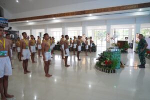 Kasdam Cenderawasih Pimpin Sidang Parade Calon Taruna Akmil TA. 2022