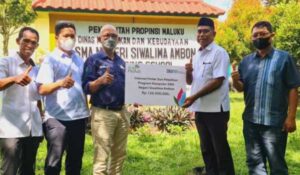 PLN Bantu Program Internet Pintar di SMA Siwalima Ambon