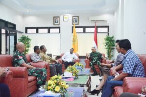 Sinergitas Danrem 172/PWY dan Rektor Uncen Dalam Membangun Papua