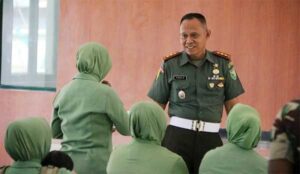 Prajurit – Persit KCK Cab XXX Yonif RK 751/VJS Terima Penyuluhan Hukum