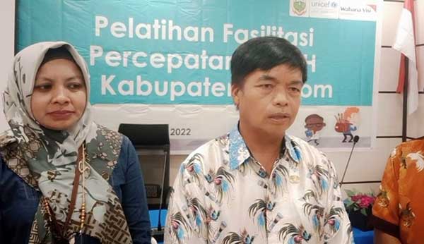 Kepala Disdukcapil Keerom Antonius Ama Bolen SE MM