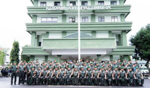 Kodam XVI Pattimura Laksanakan Apel Bersama Pangdam Baru