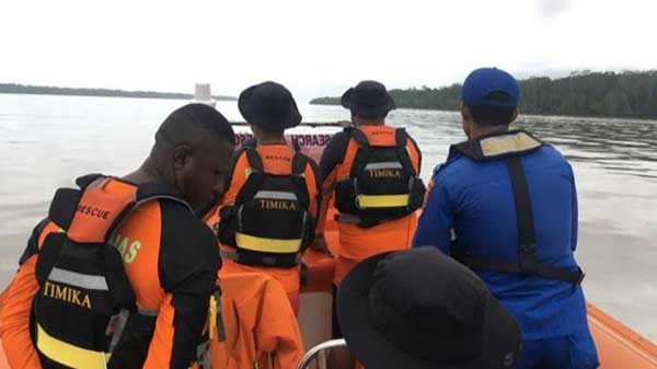 Tim SAR Gab Cari 11 Orang di Perairan Mimika2