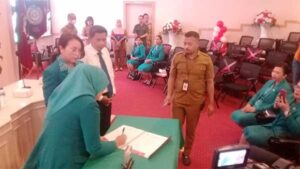 Ketua TP – PKK Kota Ambon Resmi Dijabat Lisa Wattimena