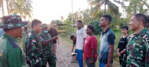 Dandim Mimika Tinjau Kegiatan Satgas TMMD di Kampung Atapo