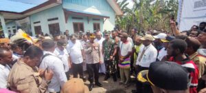 Kapolres Hadiri Peletakan Batu Pertama  Pembangunan Kantor Bupati Keerom di Waris