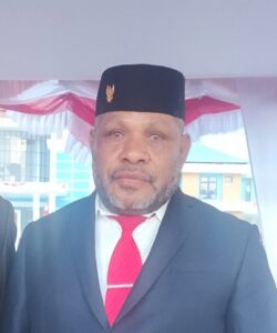 Dinas LH Mamteng Tanam 500 Bibit Pohon Untuk Wujudkan Kobakma Serasi