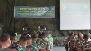 Penyuluhan Hukum Bagi Prajurit, PNS dan Persit Kodim 1710/Mimika