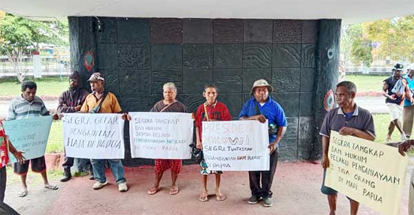 Demo BUK di DPRD Biak kasus mutilasi Timika