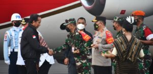 Pangdam Pattimura Sambut Presiden Jokowi di Tanimbar, Ini Agenda Kerjanya