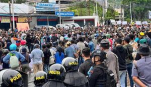 Aksi Demo Damai Save LE di Taman Imbi Jayapura Berjalan Aman dan Kondusif
