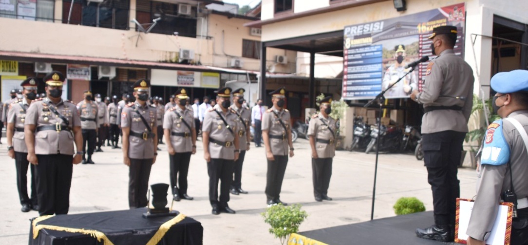 5 Jabatan Struktural Jajaran Polresta Jayapura Kota Disertijabkan 9 IMG 20220927 WA0011