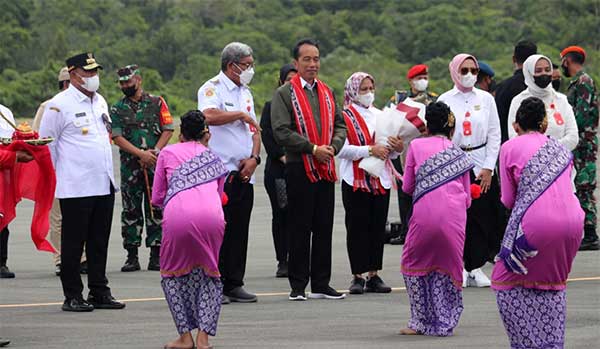 Presiden Joko Widodo Langgur Malra