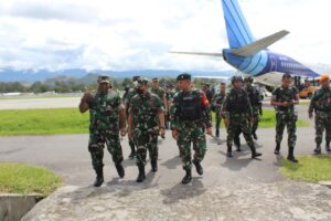 Dandim Jayawijaya Sambut Kunjungan Kerja Pangdam II/Sriwijaya di Wamena
