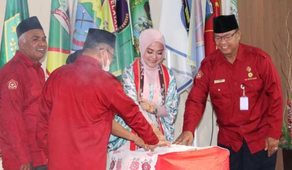 Bunda Literasi Maluku: Madrasah Bentengi Siswa Dari Dampak Buruk iptek 1 bunda literasi madrasah